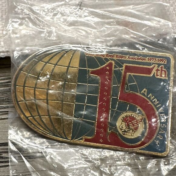 Vintage 1992 GWRRA 15th Anniversary Enamel Pin Button Honda Goldwing Motorcycle - Picture 3 of 6